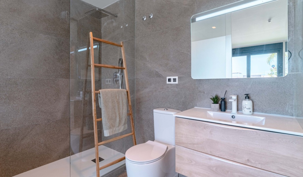 Resale - Detached Villa - San Miguel de Salinas