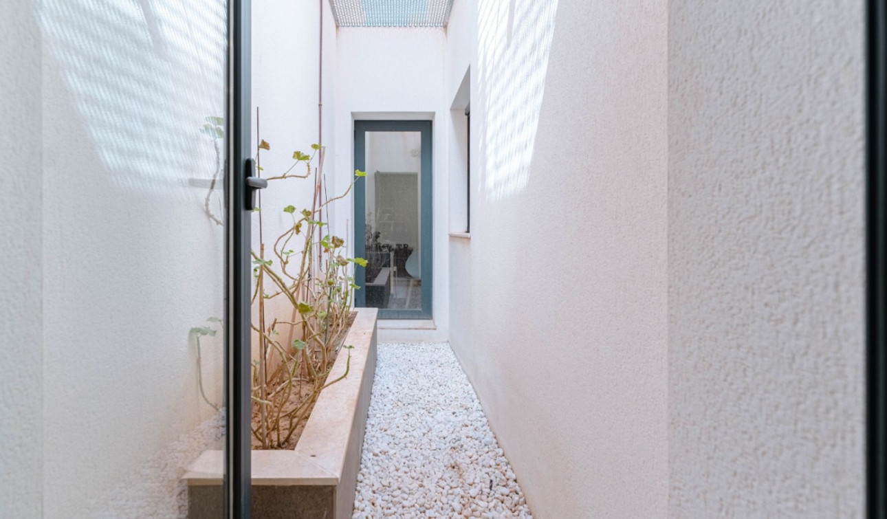 Resale - Detached Villa - San Miguel de Salinas