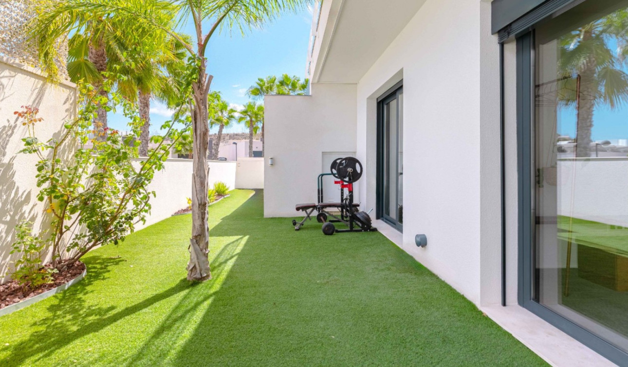 Resale - Detached Villa - San Miguel de Salinas