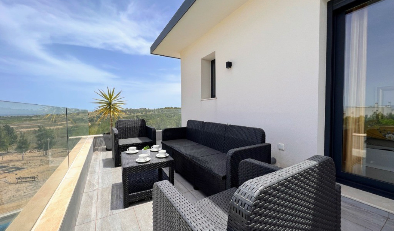 Resale - Detached Villa - San Miguel de Salinas