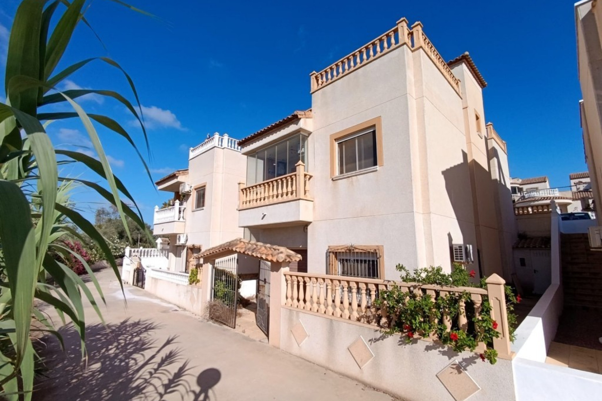 Resale - Detached Villa - San Miguel de Salinas