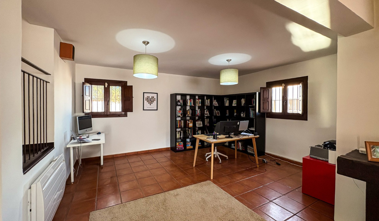 Resale - Detached Villa - Santa Pola - El Poble Llevanti