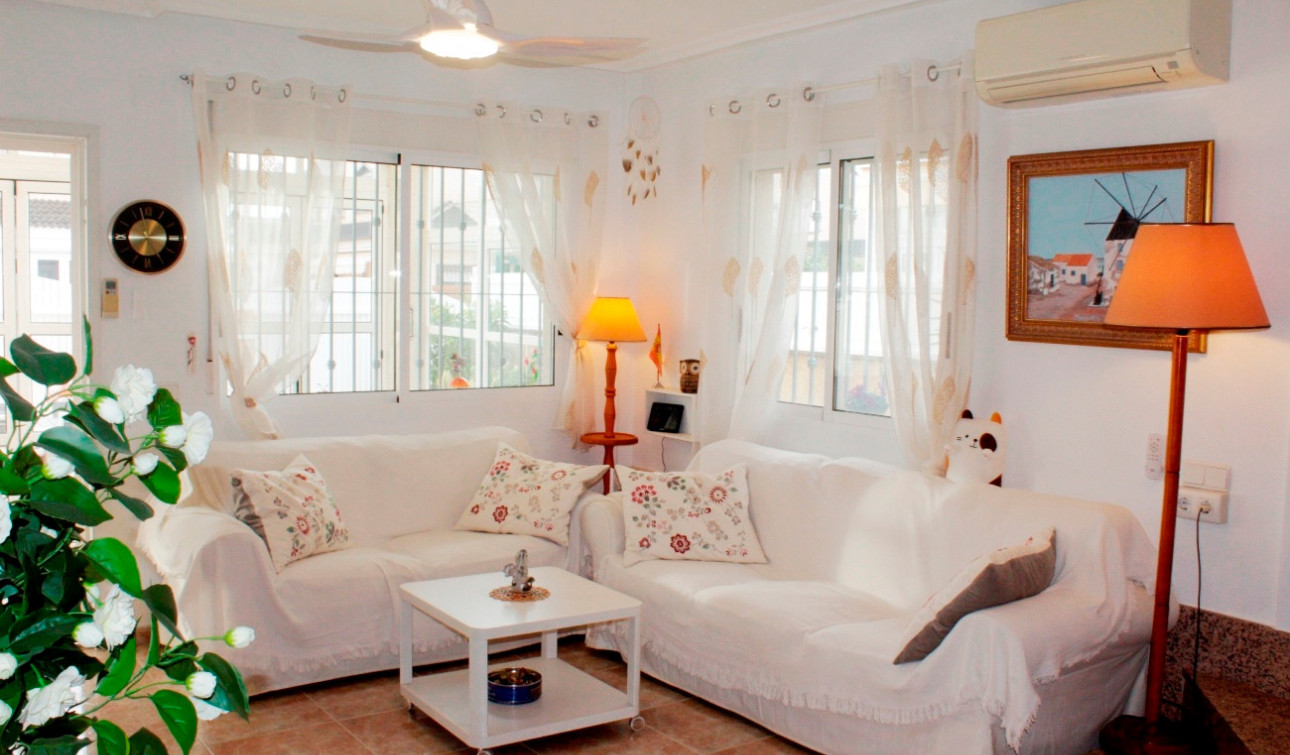 Resale - Detached Villa - Torre de la Horadada