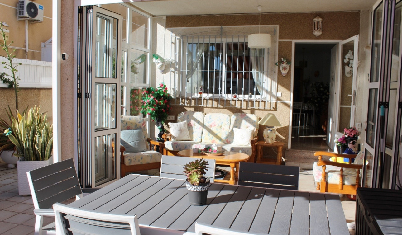 Resale - Detached Villa - Torre de la Horadada