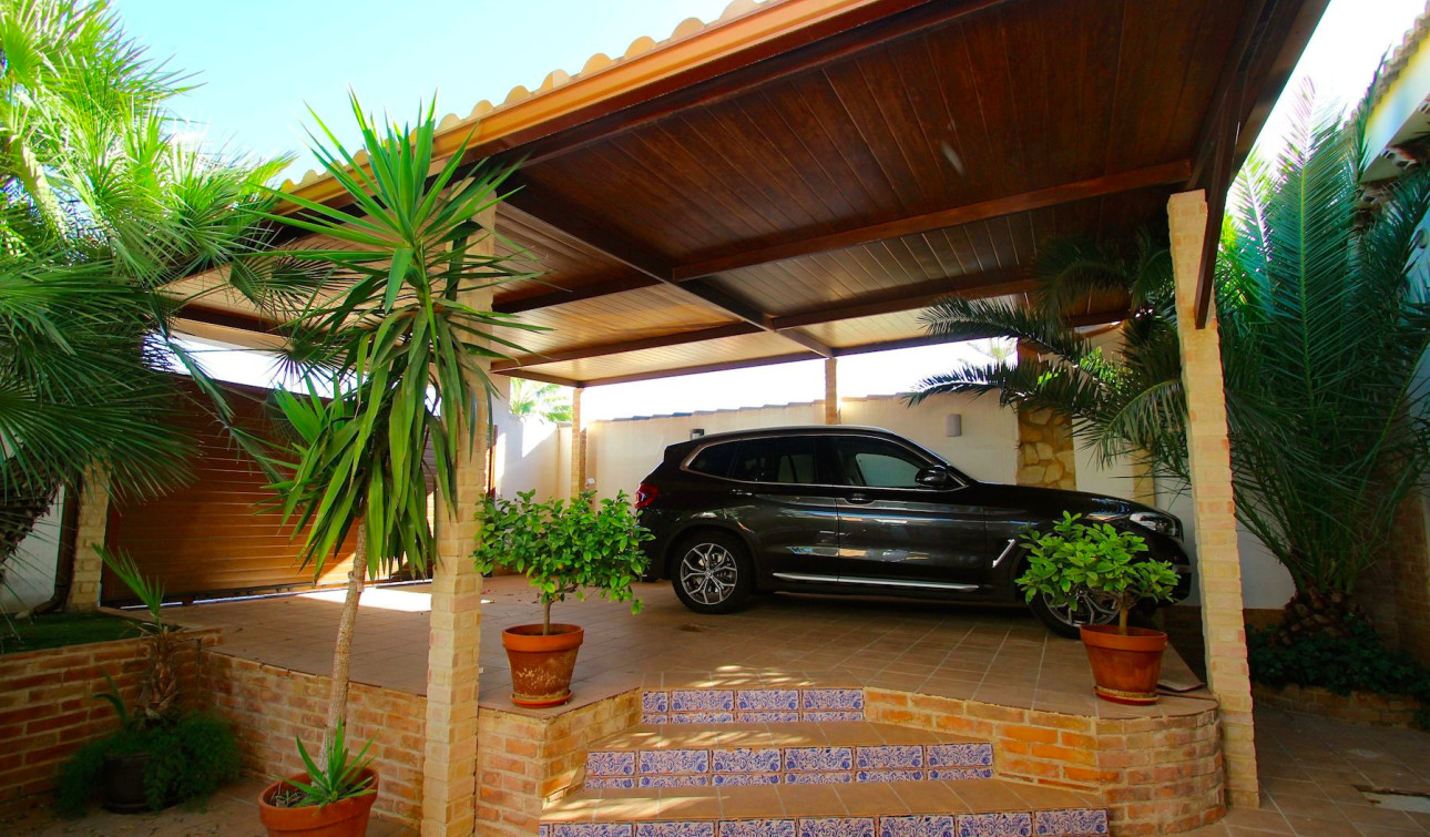 Resale - Detached Villa - Torrevieja - Aguas Nuevas II