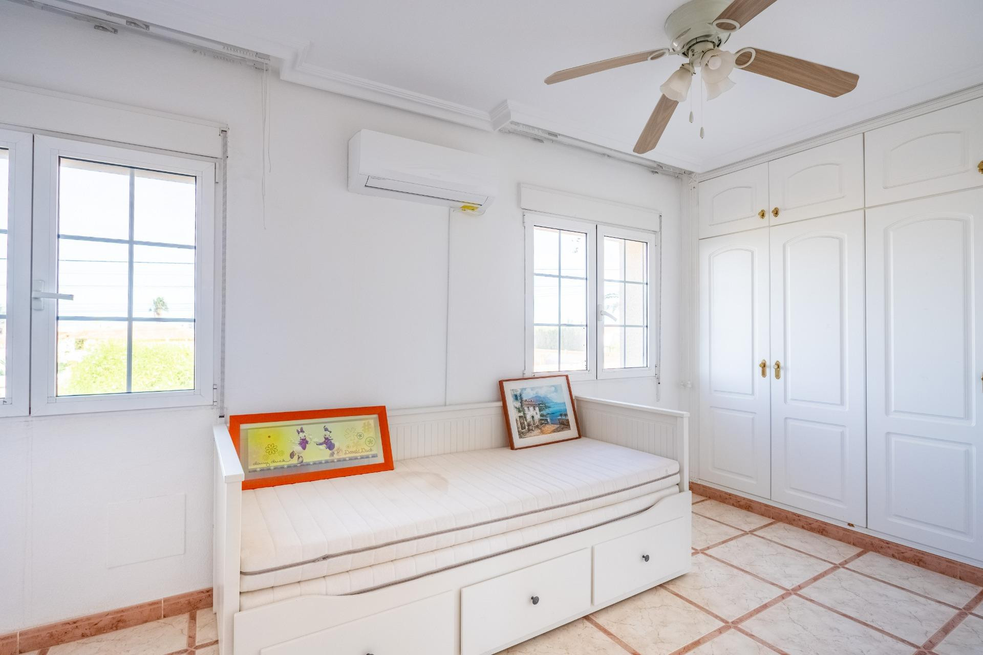 Resale - Detached Villa - Torrevieja - El chaparral