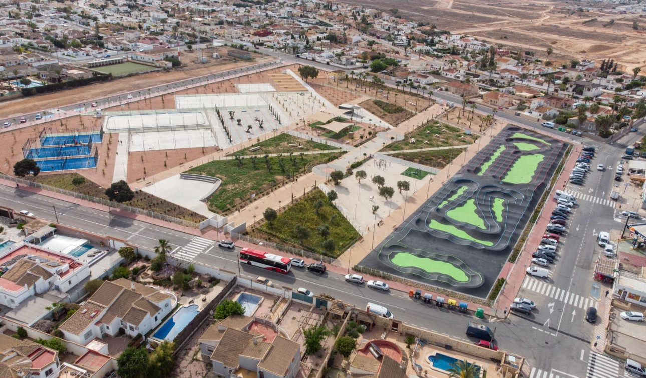 Resale - Detached Villa - Torrevieja - El chaparral