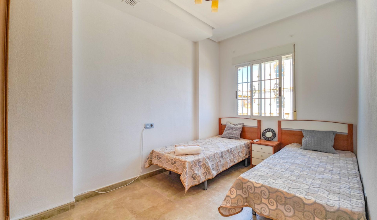 Resale - Detached Villa - Torrevieja - La Mata