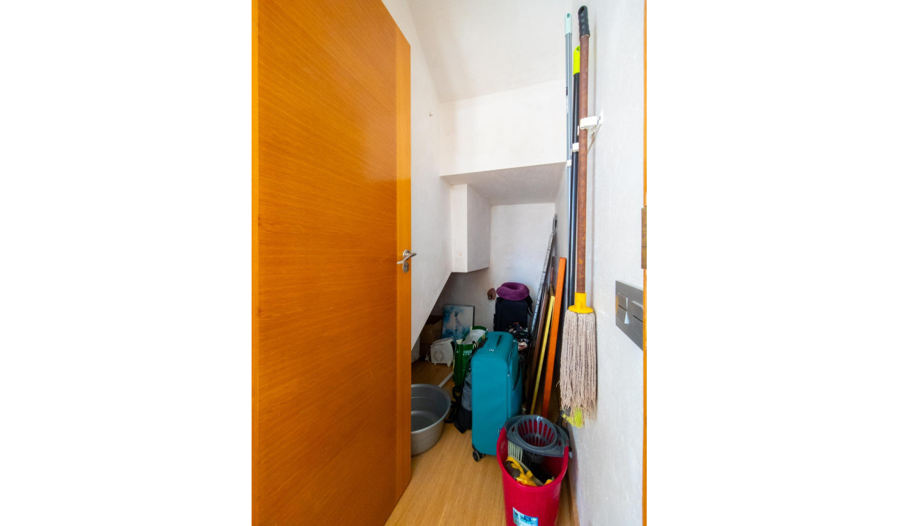 Resale - Detached Villa - Torrevieja - La Mata