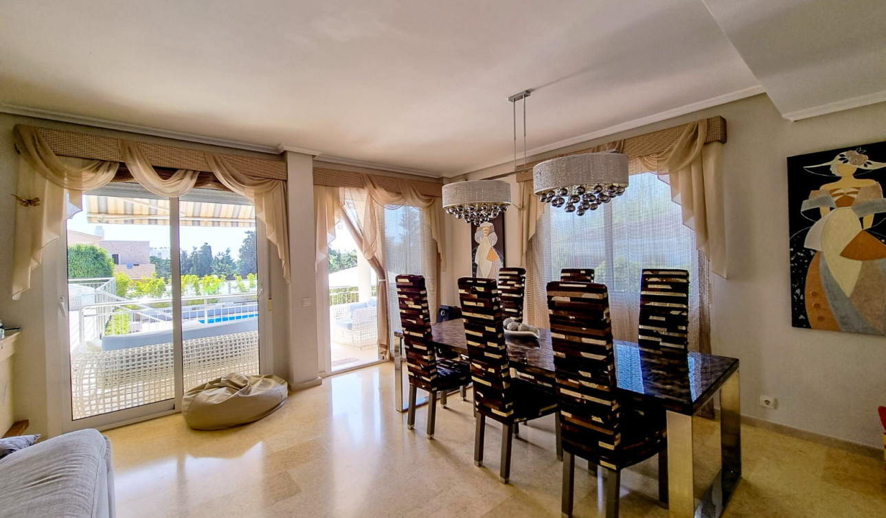 Resale - Detached Villa - Torrevieja - La Mata