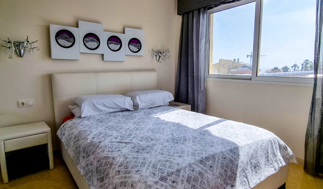 Resale - Detached Villa - Torrevieja - La Mata