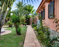 Resale - Detached Villa - Torrevieja - La Siesta - El Salado - Torreta