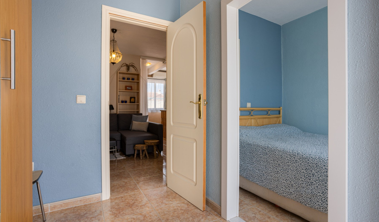 Resale - Detached Villa - Torrevieja - La Siesta