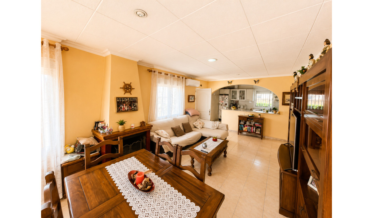Resale - Detached Villa - Torrevieja - La Siesta