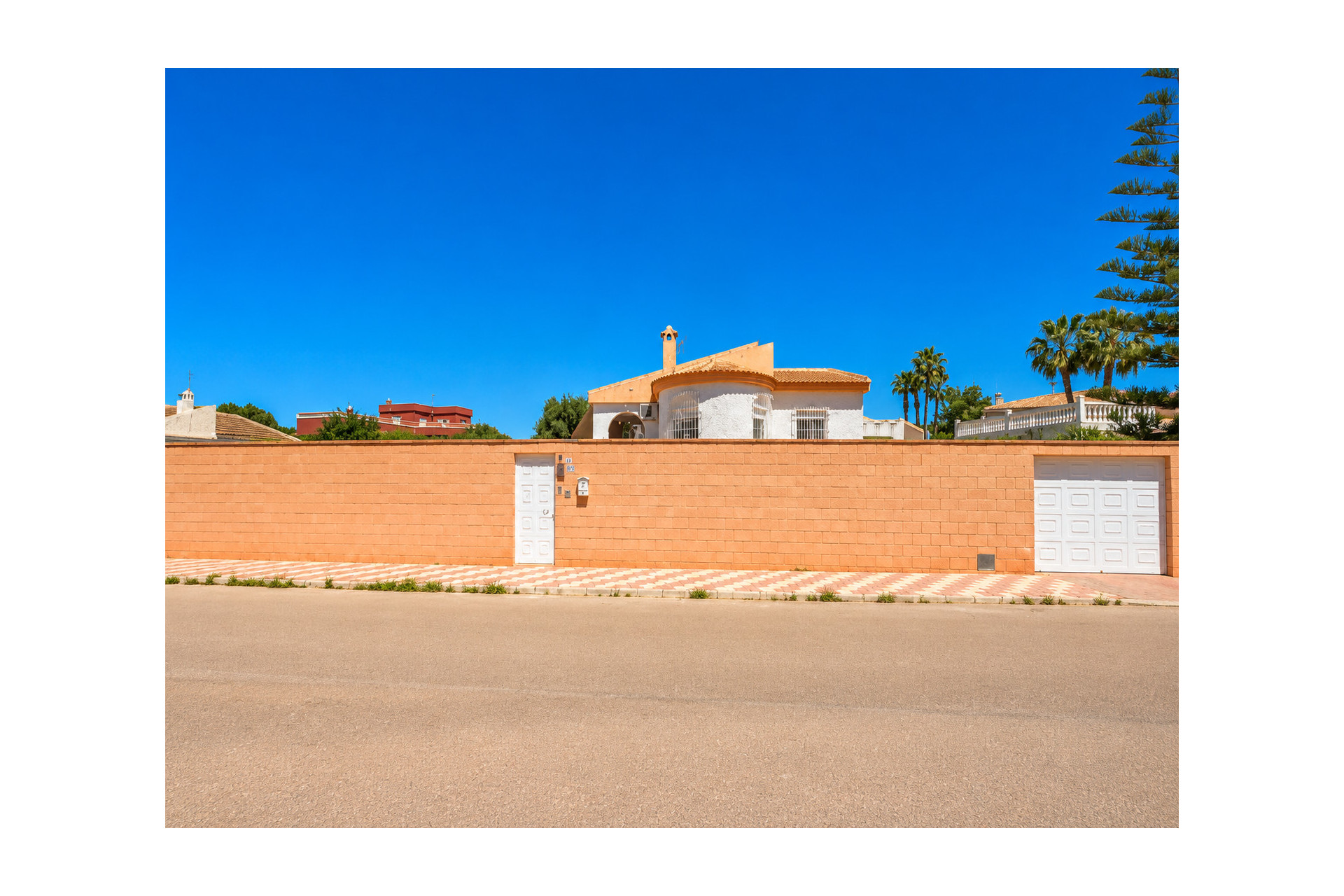 Resale - Detached Villa - Torrevieja - La Siesta