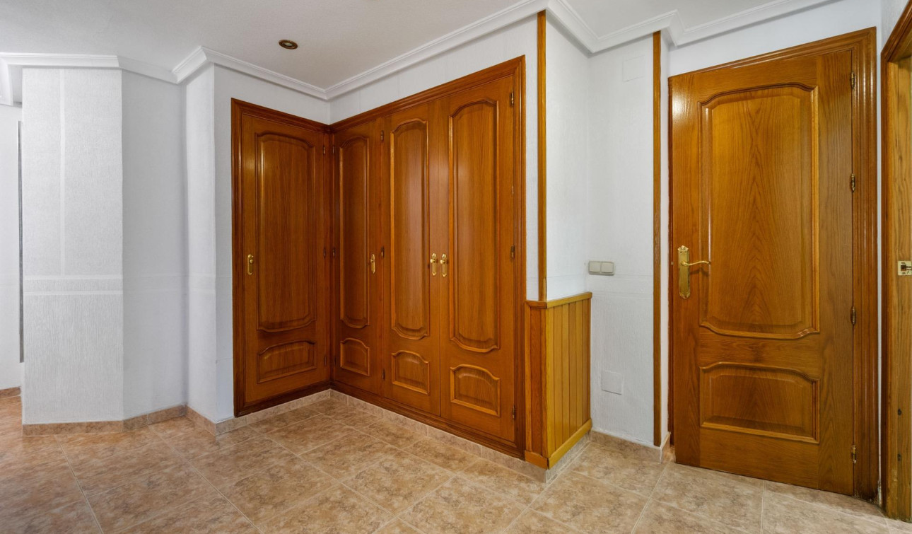 Resale - Detached Villa - Torrevieja - Los balcones