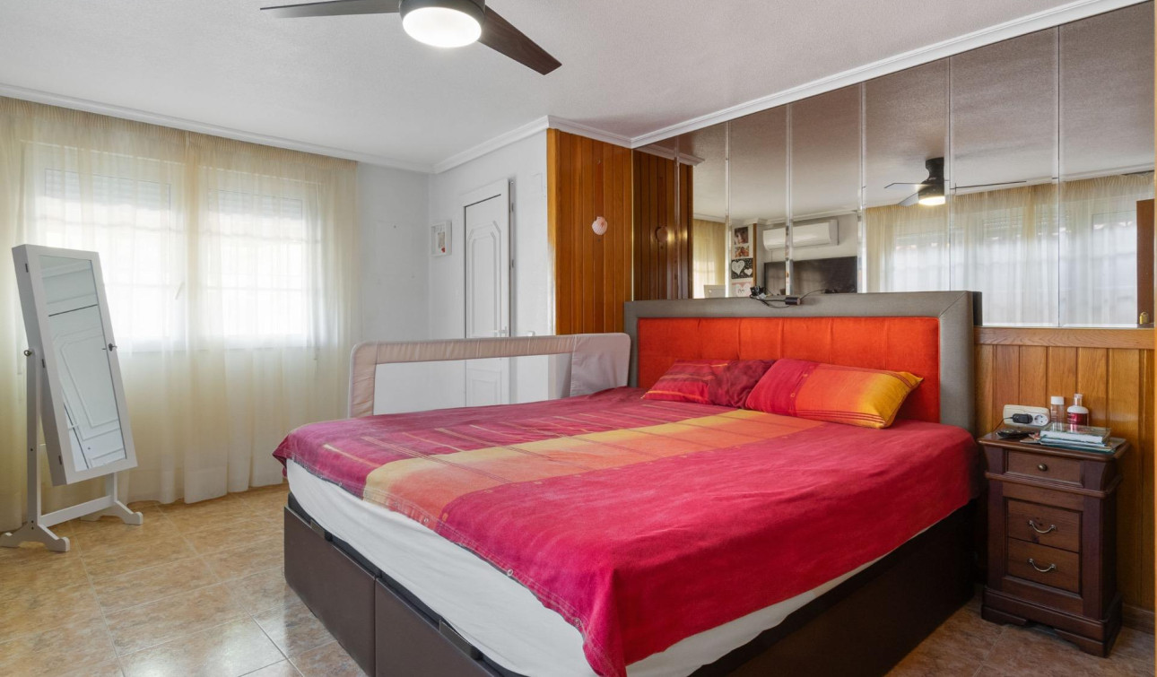 Resale - Detached Villa - Torrevieja - Los balcones