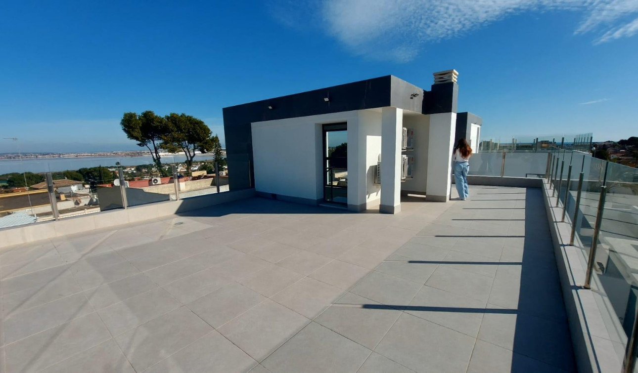 Resale - Detached Villa - Torrevieja - Los Balcones
