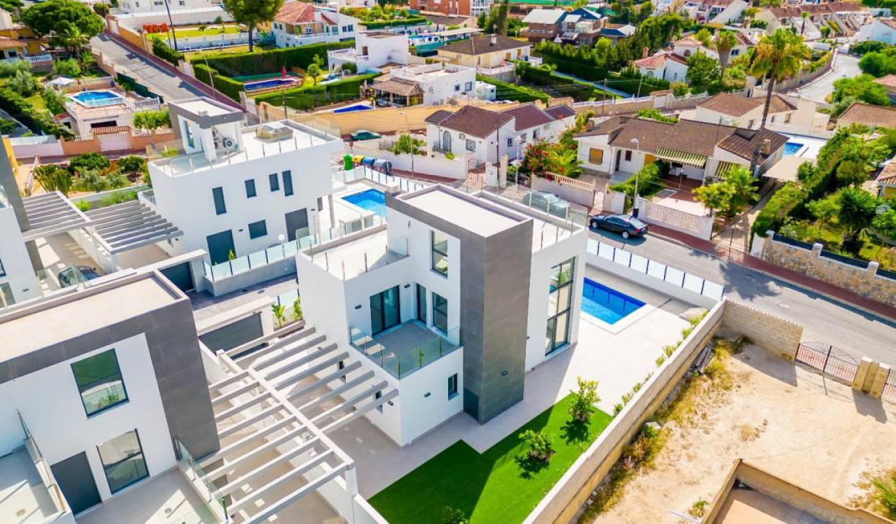 Resale - Detached Villa - Torrevieja - Los Balcones
