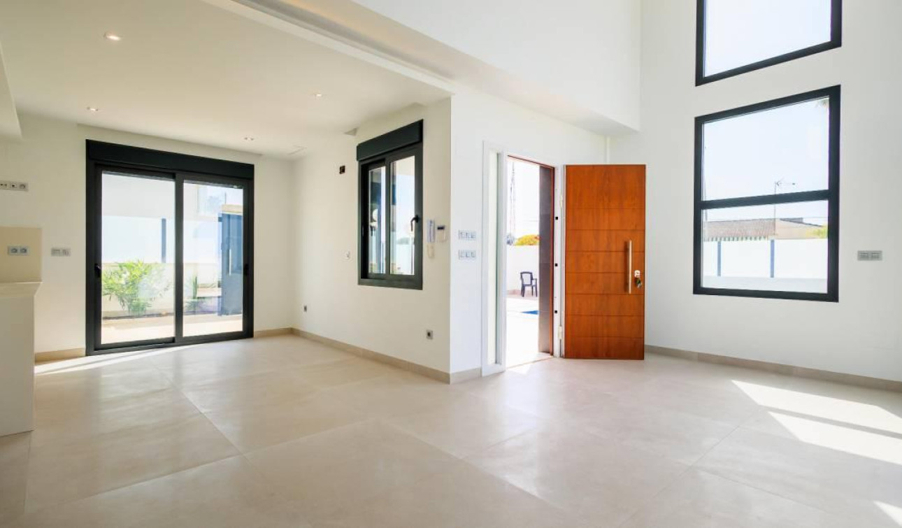 Resale - Detached Villa - Torrevieja - Los Balcones