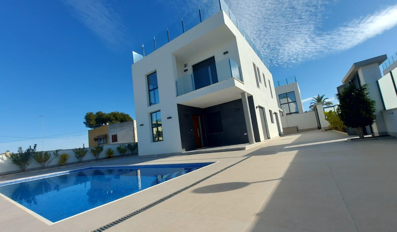 Resale - Detached Villa - Torrevieja - Los Balcones