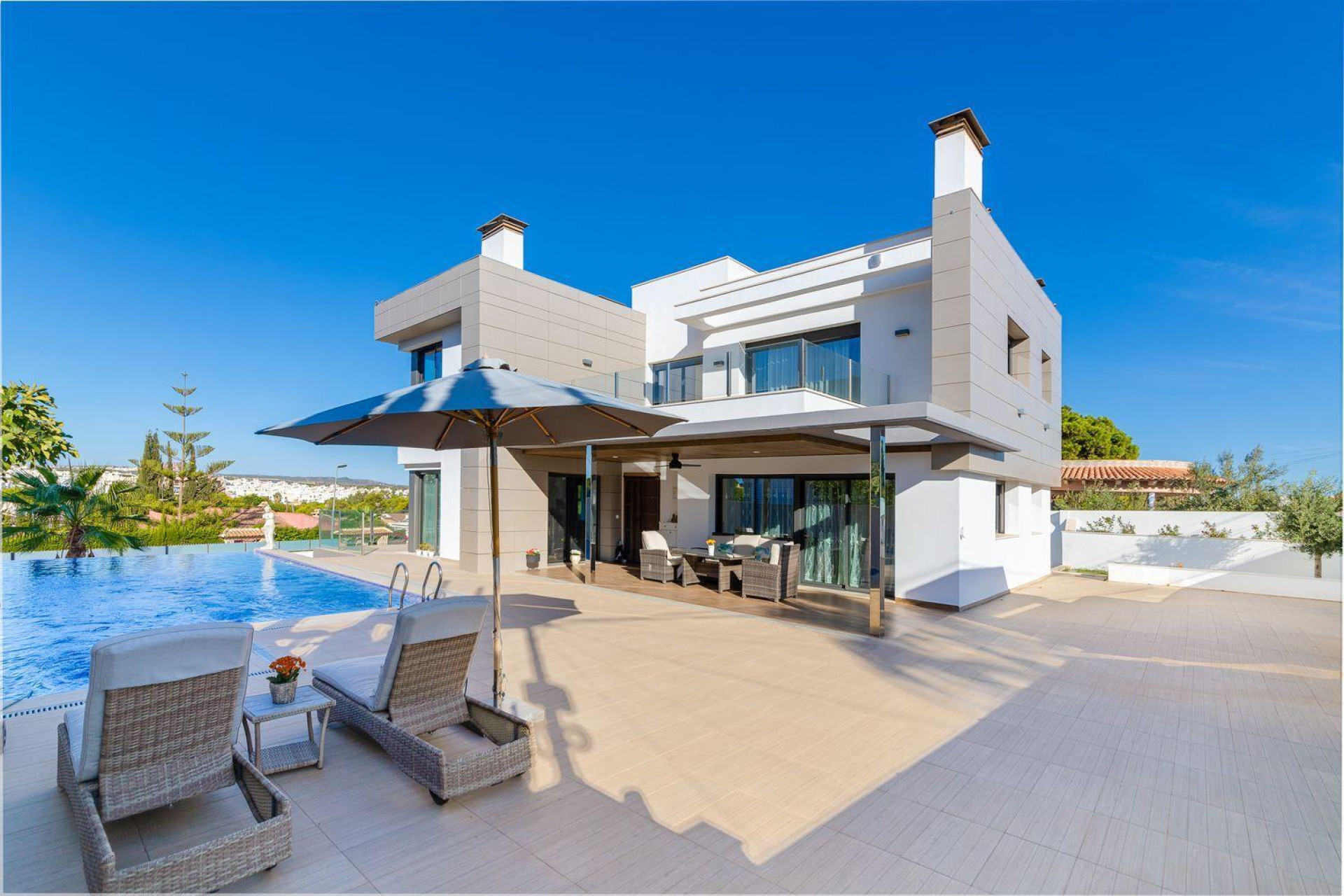 Resale - Detached Villa - Torrevieja - Los Balcones