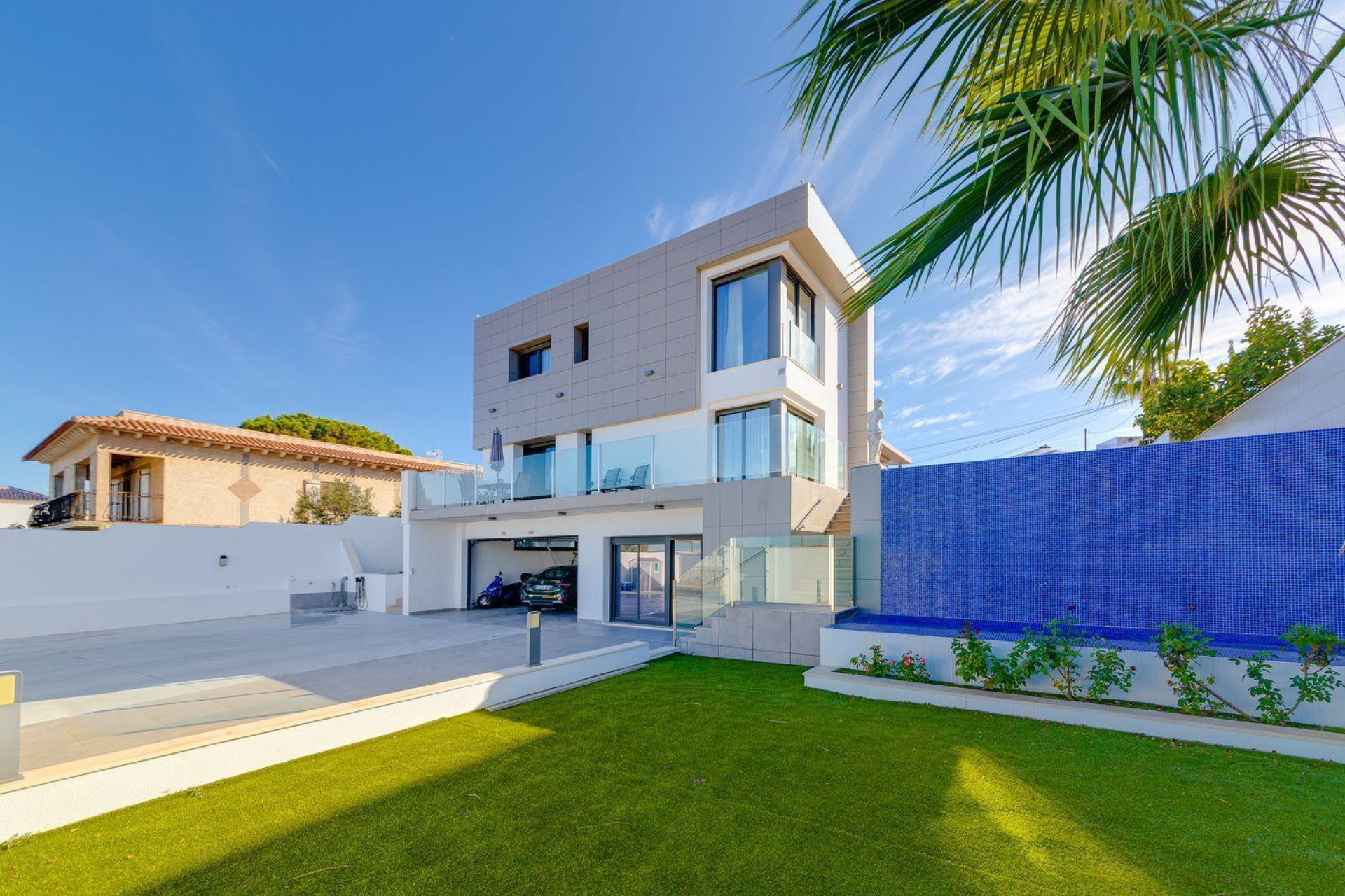 Resale - Detached Villa - Torrevieja - Los Balcones
