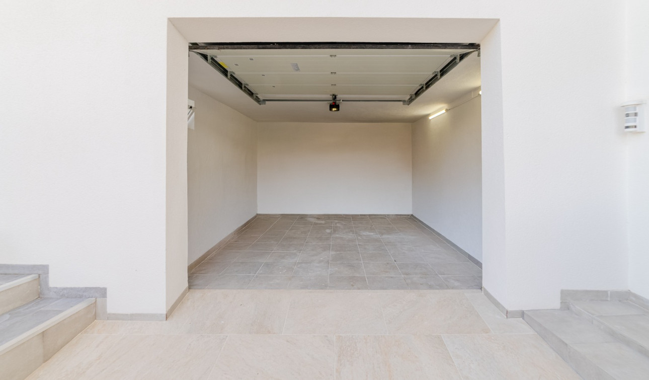 Resale - Detached Villa - Torrevieja - Los Balcones