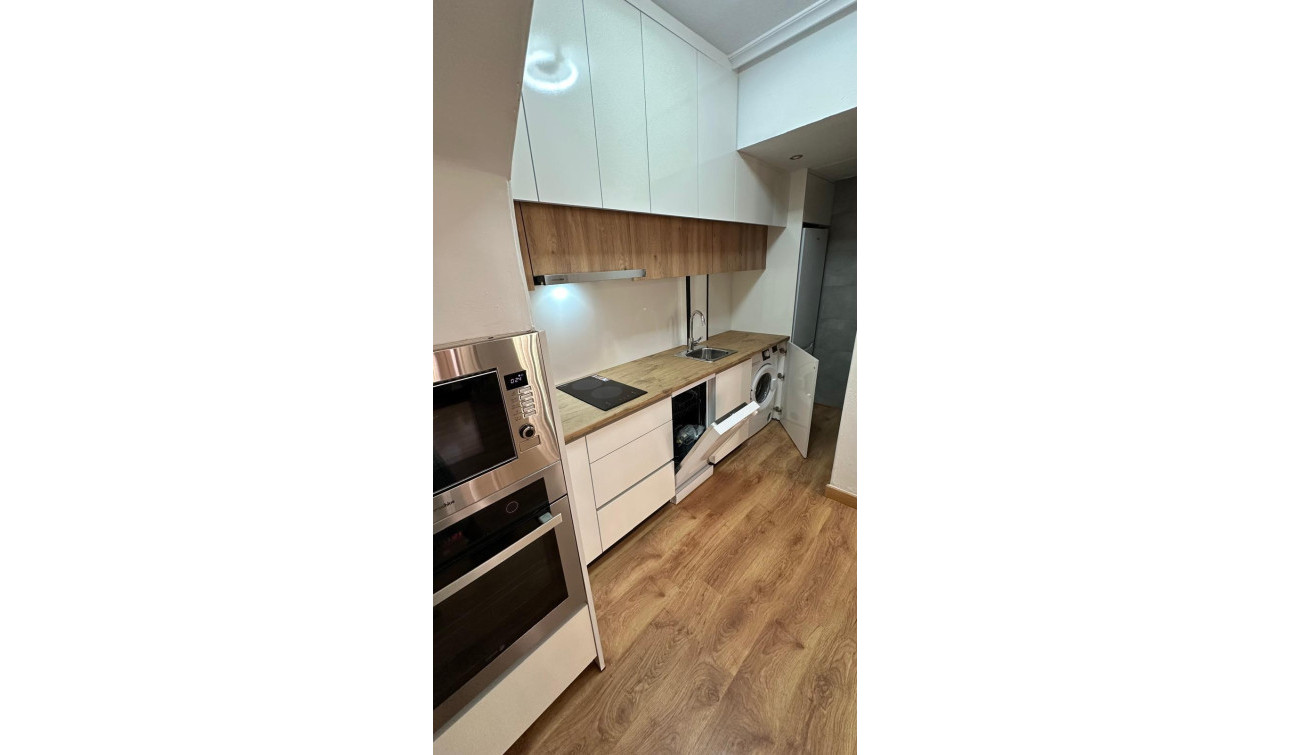 Resale - Detached Villa - Torrevieja - PLAYA FLAMENCA