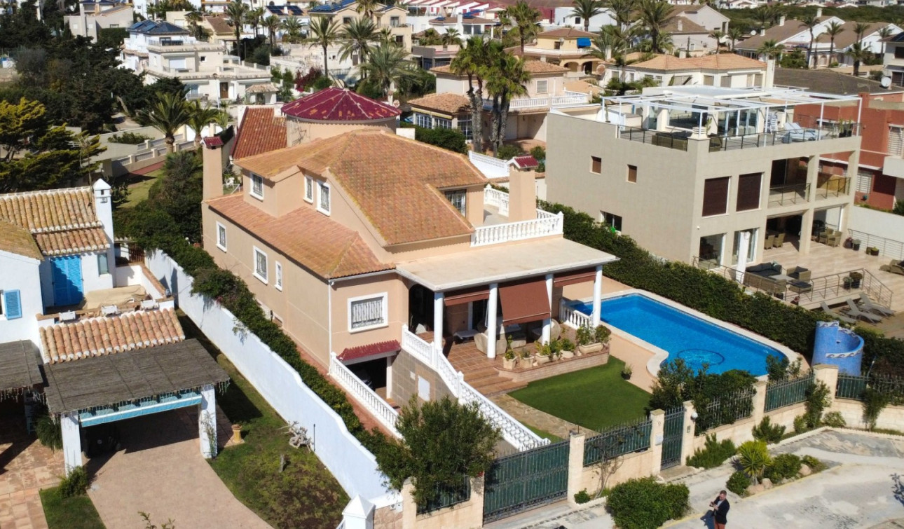 Resale - Detached Villa - Torrevieja - Torrelamata - La Mata