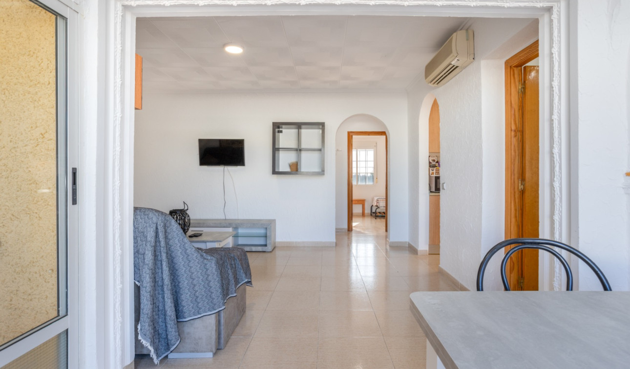 Resale - Detached Villa - Torrevieja - Urbanización San Luis