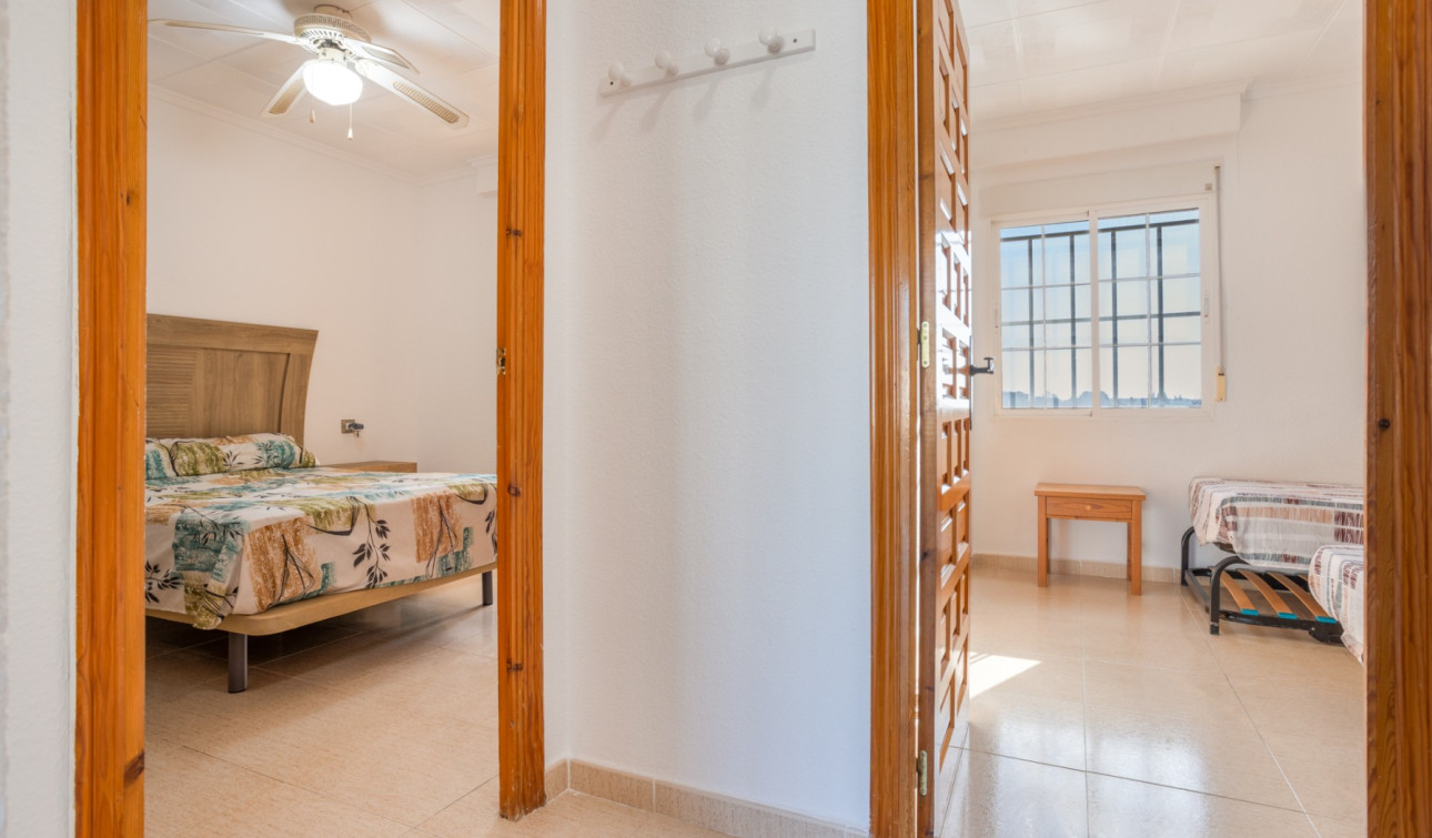 Resale - Detached Villa - Torrevieja - Urbanización San Luis