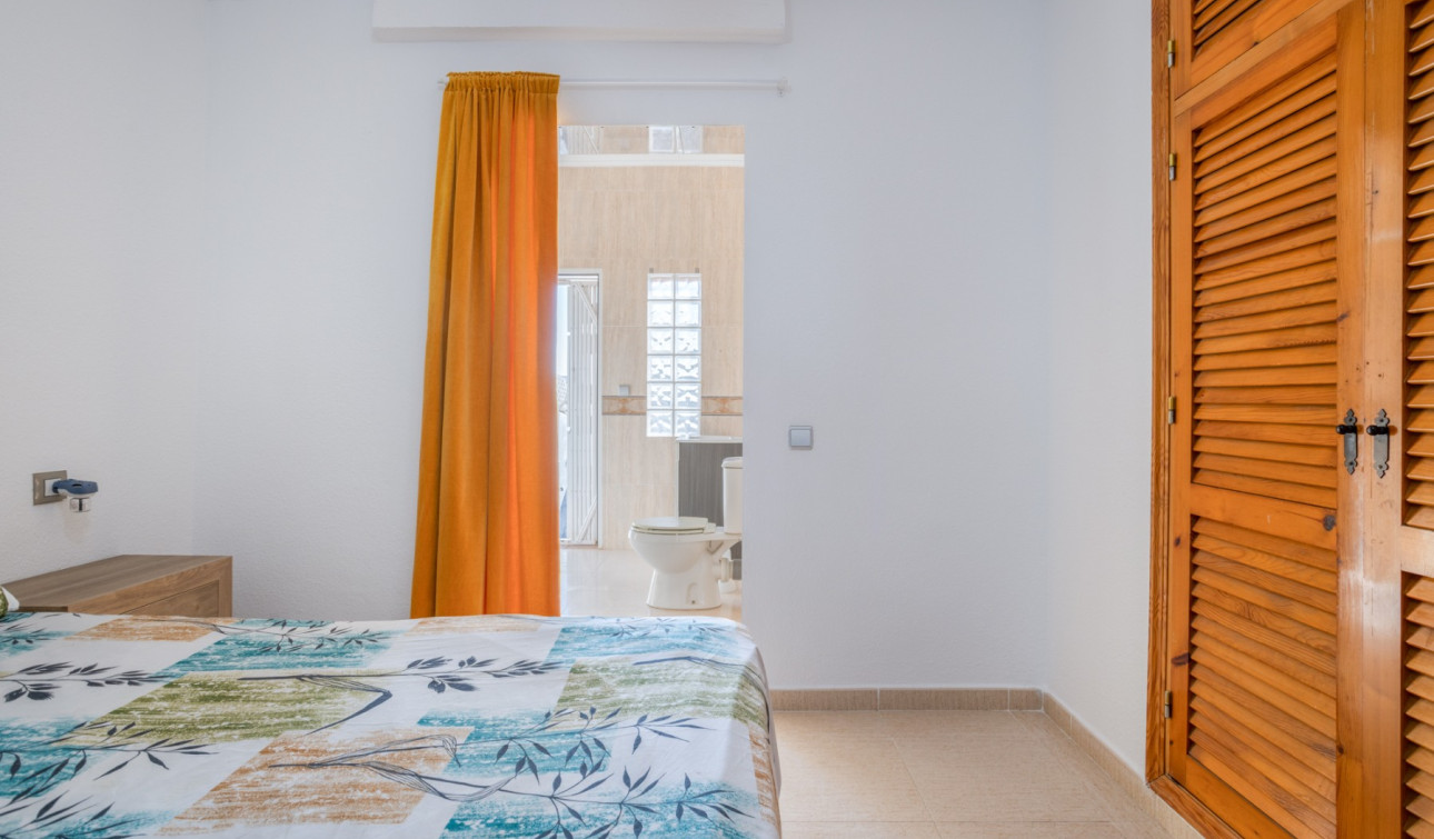 Resale - Detached Villa - Torrevieja - Urbanización San Luis