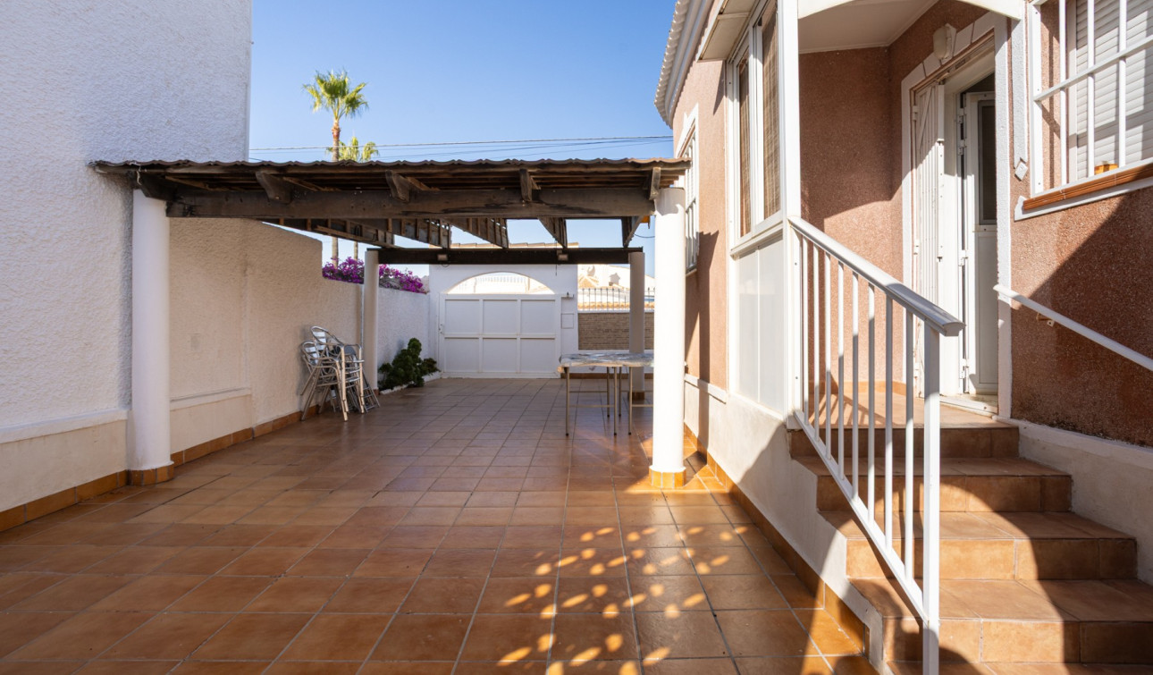 Resale - Detached Villa - Torrevieja - Urbanización San Luis