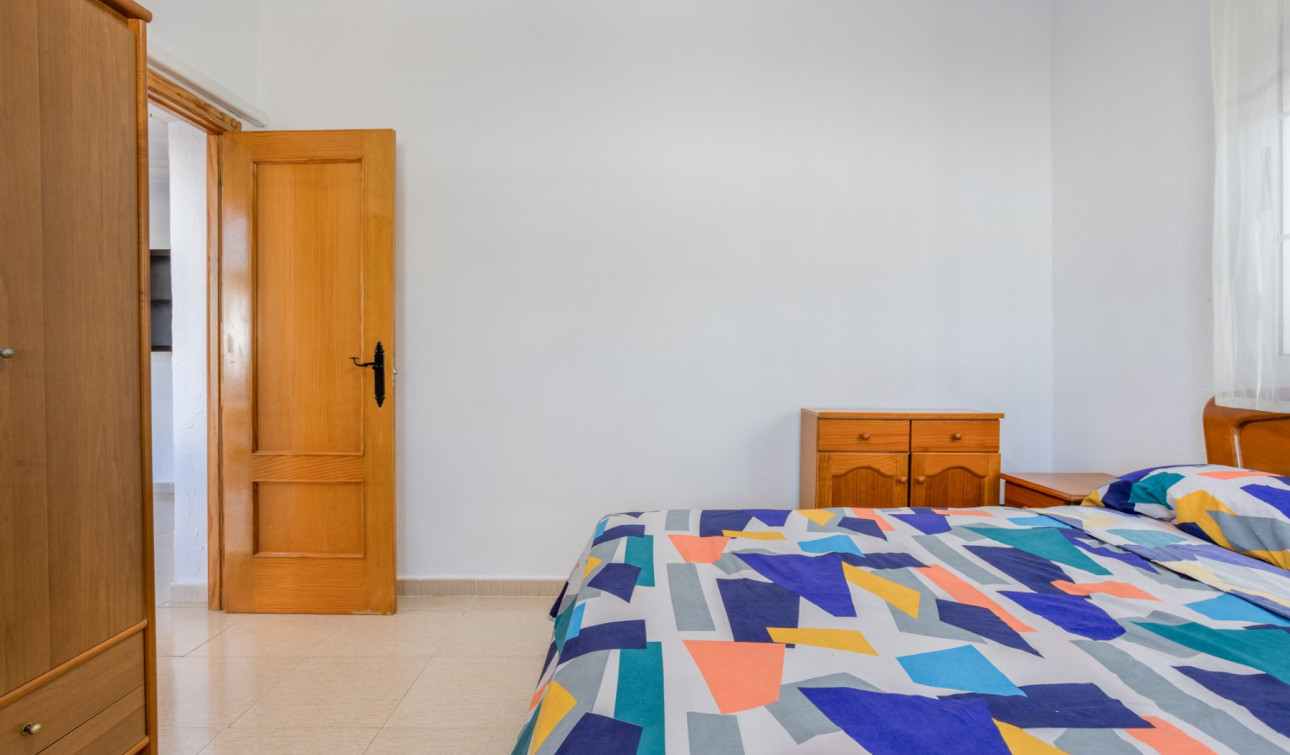 Resale - Detached Villa - Torrevieja - Urbanización San Luis