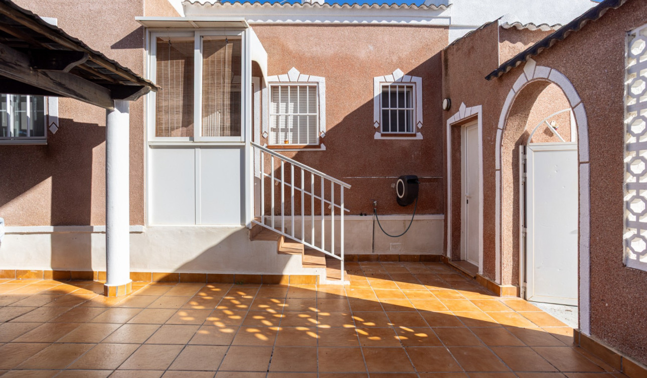 Resale - Detached Villa - Torrevieja - Urbanización San Luis