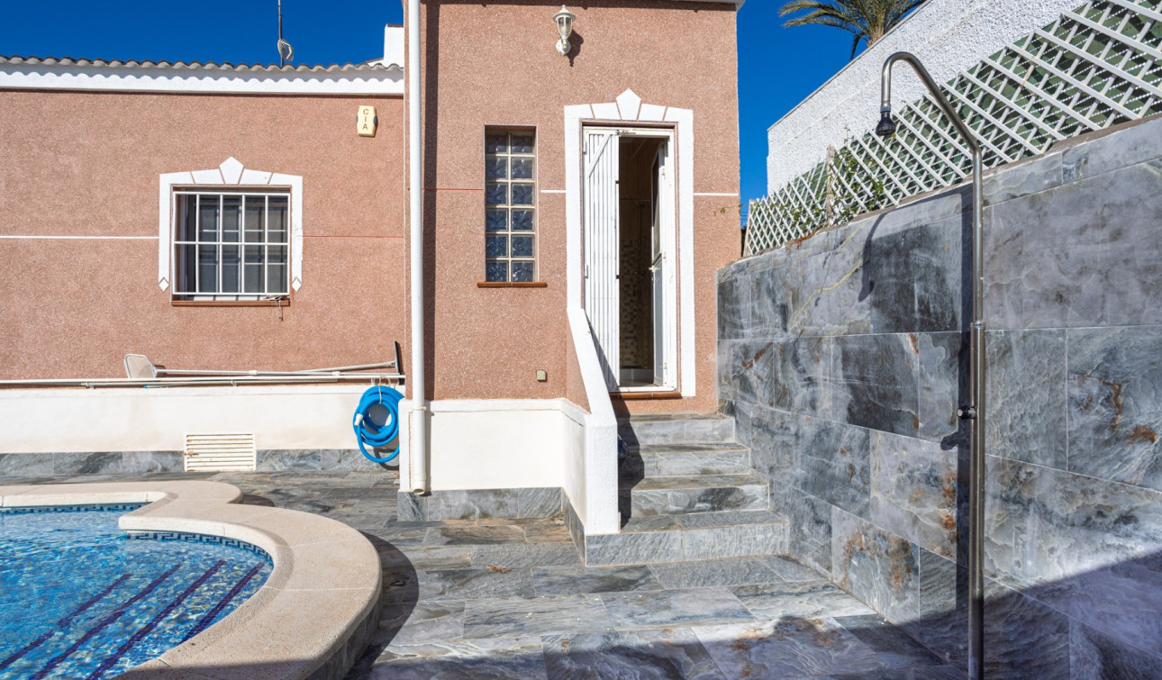 Resale - Detached Villa - Torrevieja - Urbanización San Luis