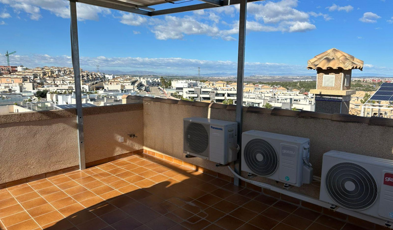 Resale - Detached Villa - Torrevieja - VILLAMARTIN