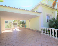 Resale - Detached Villa - Villamartín - Avenida Las Brisas