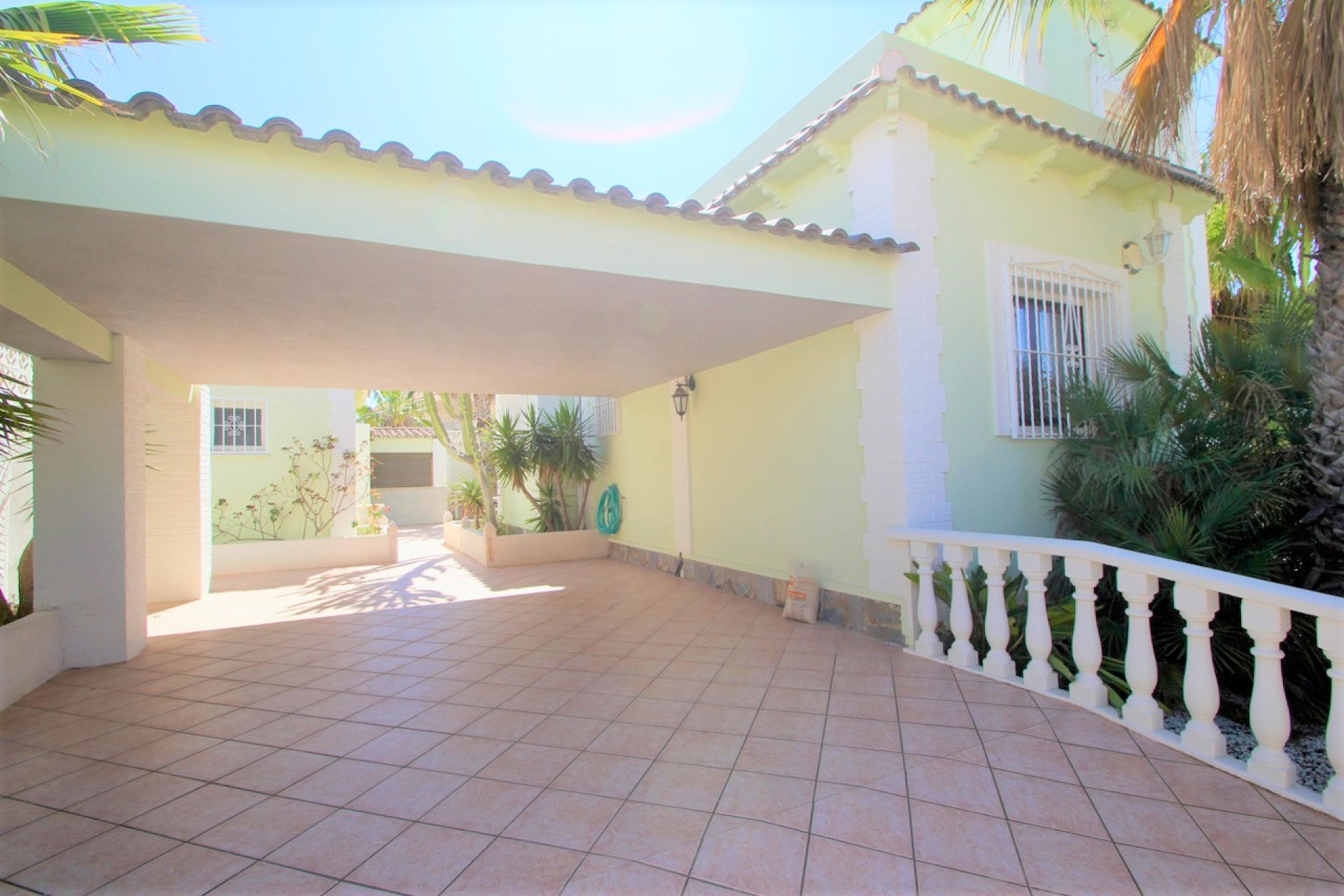 Resale - Detached Villa - Villamartín - Avenida Las Brisas