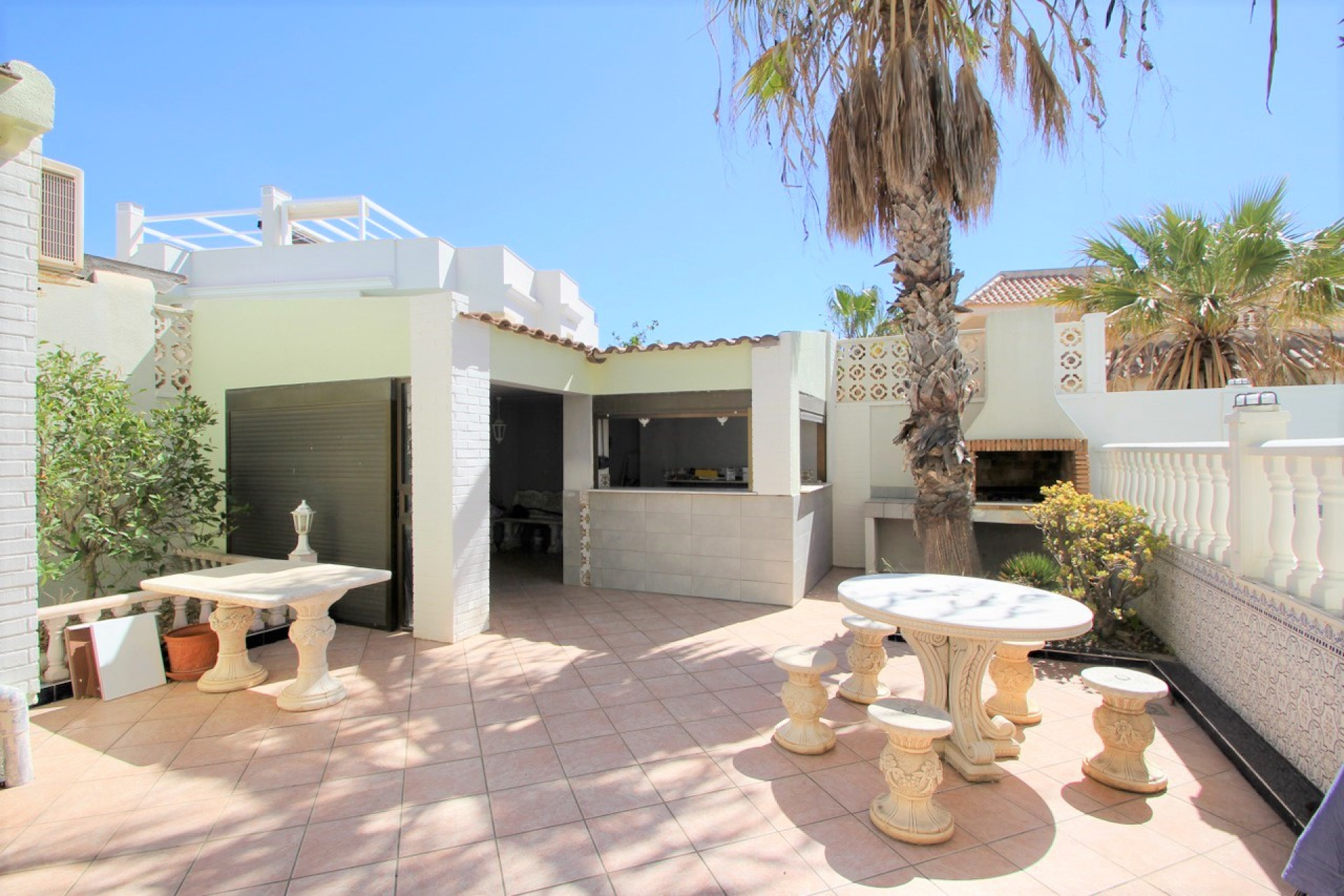 Resale - Detached Villa - Villamartín - Avenida Las Brisas