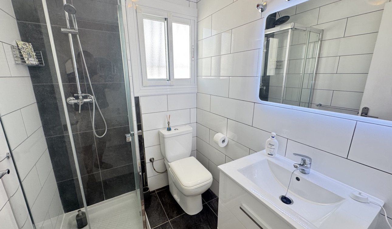 Resale - Detached Villa - Villamartín - Eagles Nest