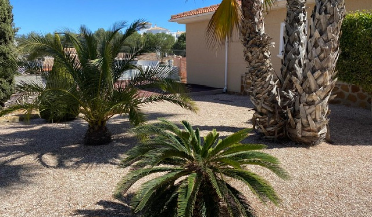 Resale - Detached Villa - Villamartín - El Galan