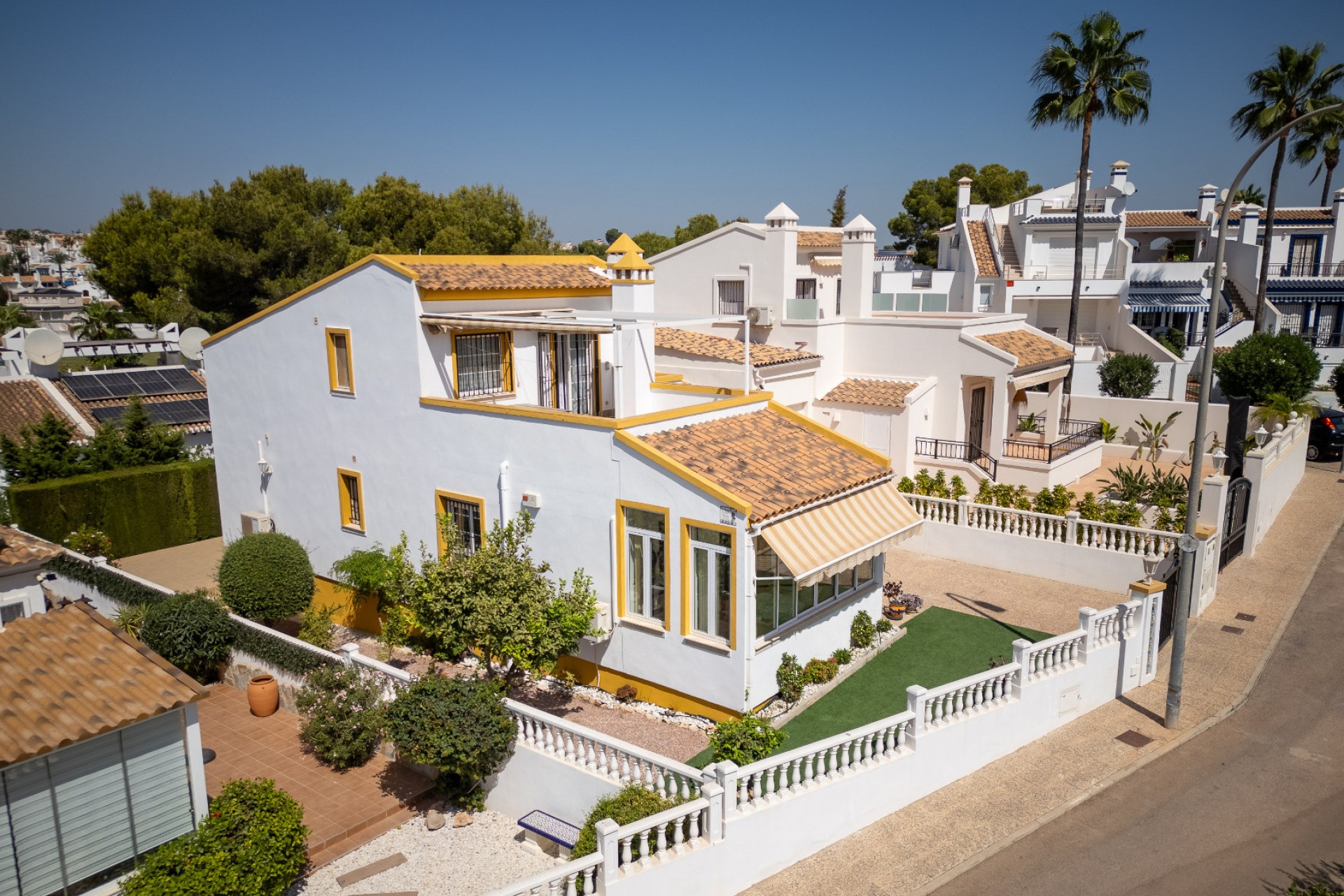 Resale - Detached Villa - Villamartín - La Rioja