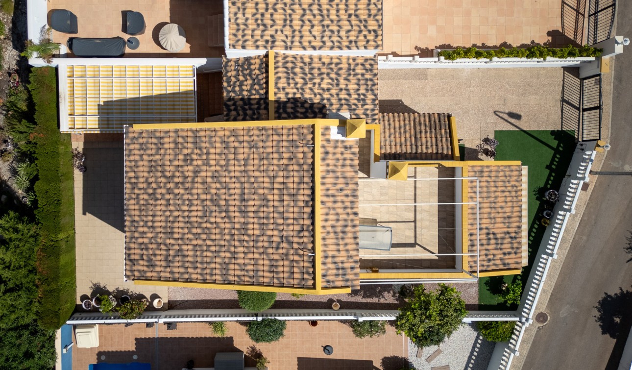 Resale - Detached Villa - Villamartín - La Rioja