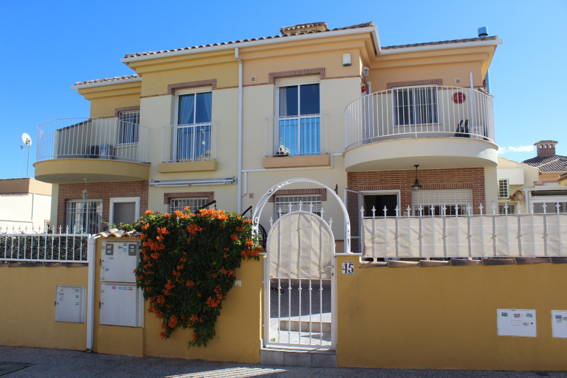 Resale - Detached Villa - Villamartín - PAU 8