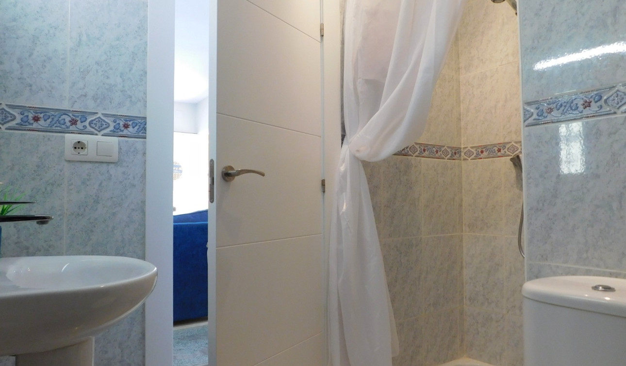 Resale - Detached Villa - Villamartín - Villamartin