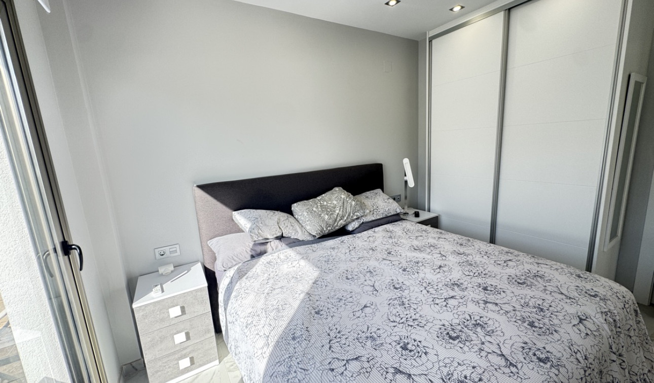 Resale - Detached Villa - Villamartín