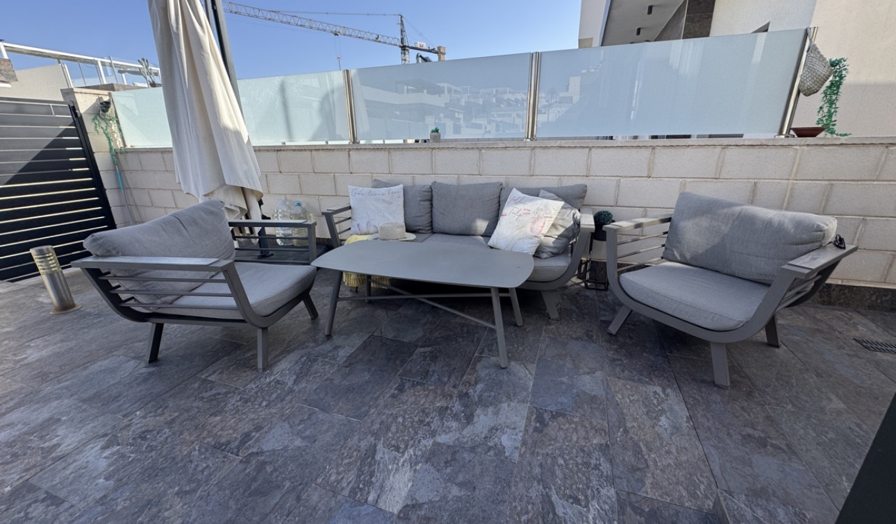 Resale - Detached Villa - Villamartín