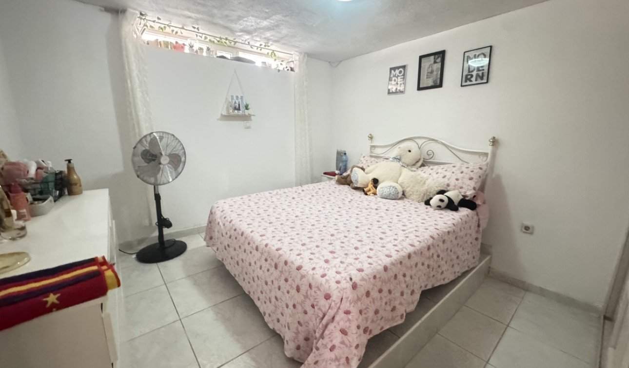 Resale - Detached Villa - Villamartín